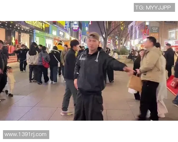 街舞专题：聚焦北京街舞队的灵活性